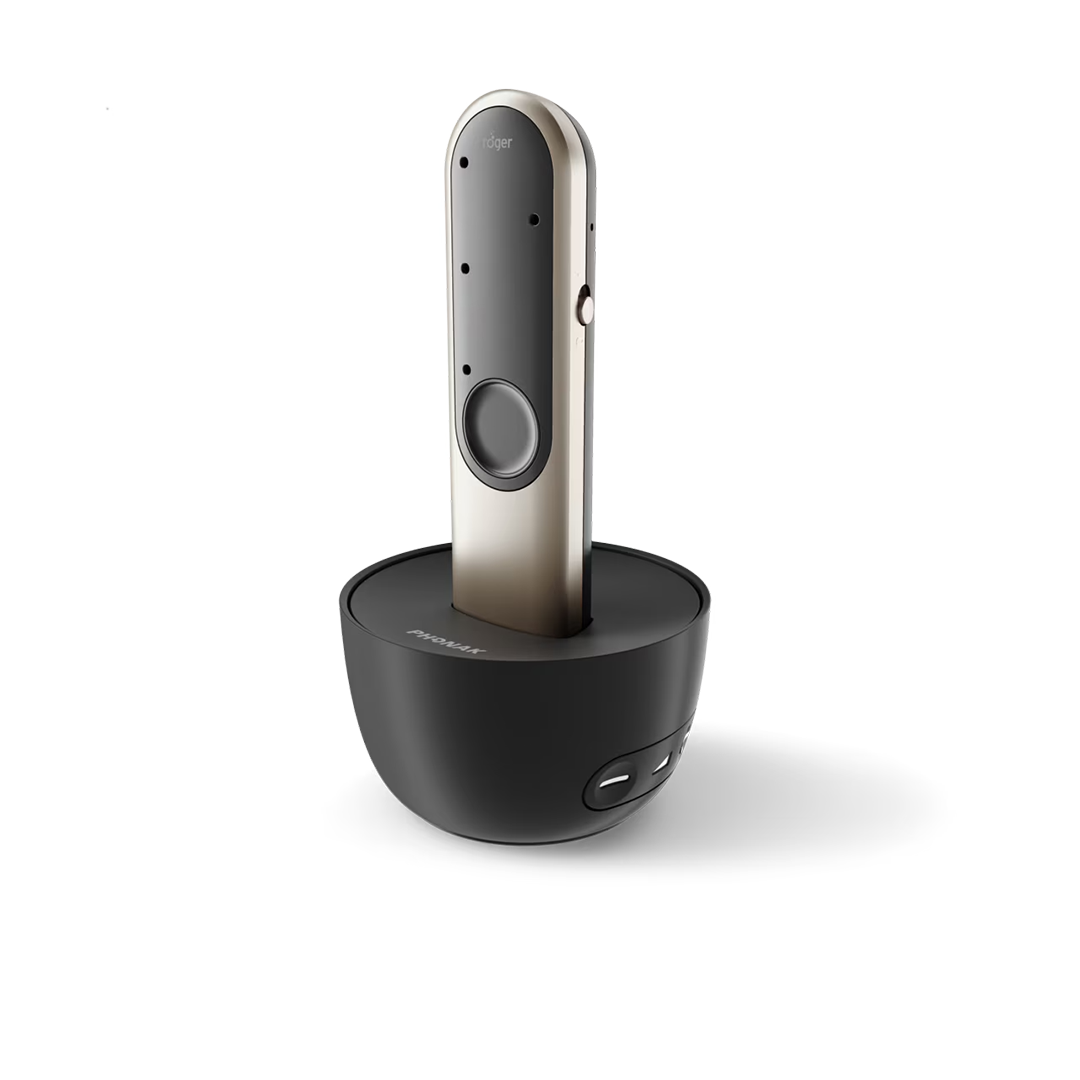 Phonak Roger kablosuz mikrofon ve şarj ünitesi